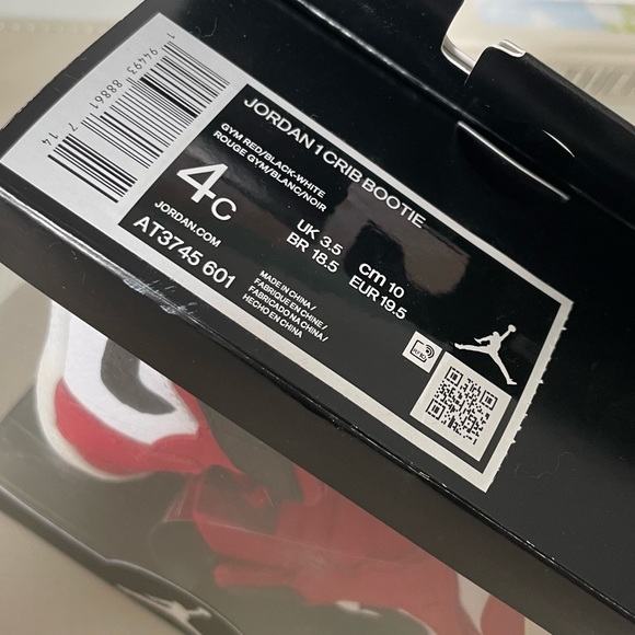 Jordan kids shoes - Picture 3 of 4